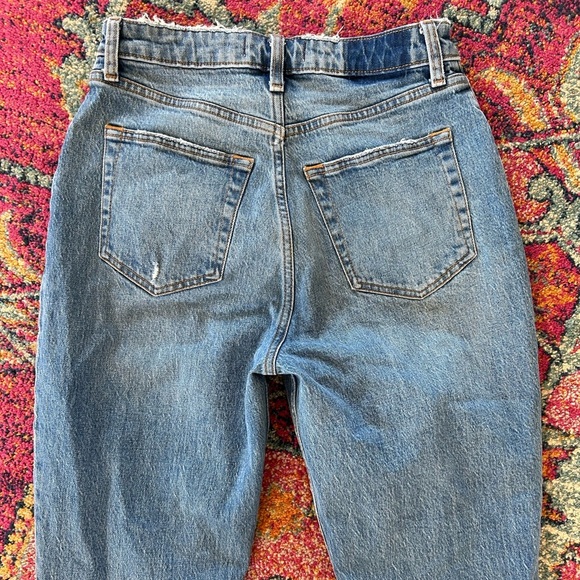 Abercrombie & Fitch | Women’s medium blue Curve Love The Dad High Rise Jeans, 27 - Picture 5 of 15